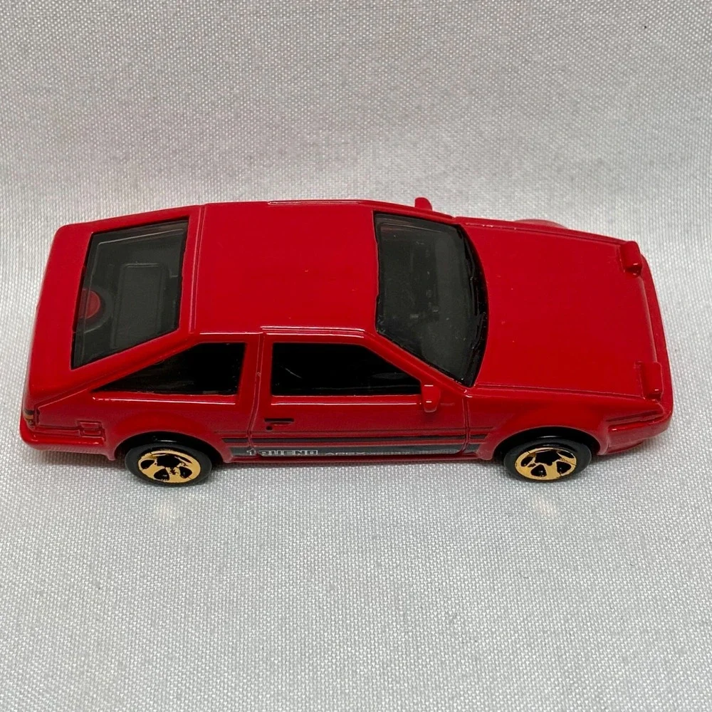 Hot Wheels Toyota AE86 Trueno Red 1:64 Die-cast Model Car‎ Loose EUC 2021